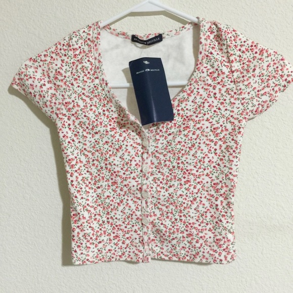 ISO!!! - Picture 7 of 8